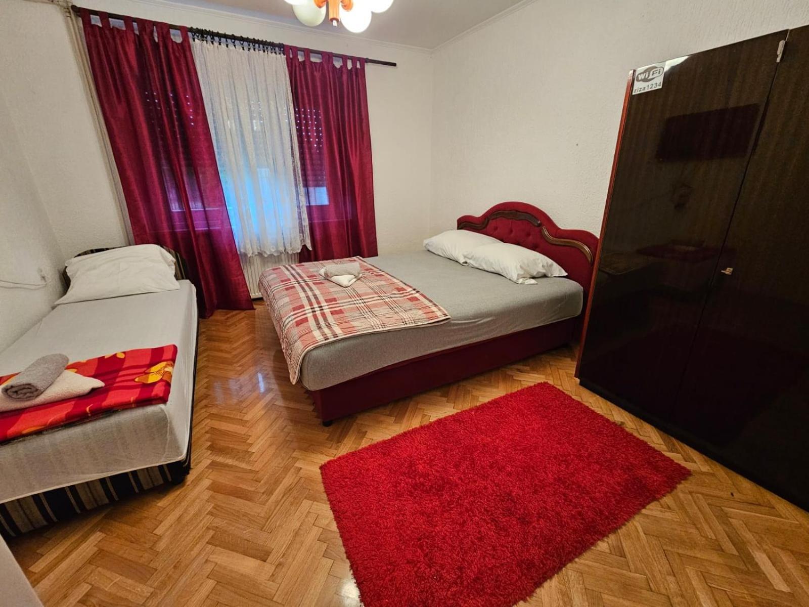 Apartmani, Sobe Ziza Bezdan Екстер'єр фото